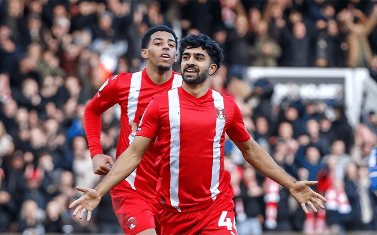 赛地聚焦：西甲加时末段热度飙升，斯图加特迎来里程碑，信心回归，身体对抗强度拉满的简单介绍