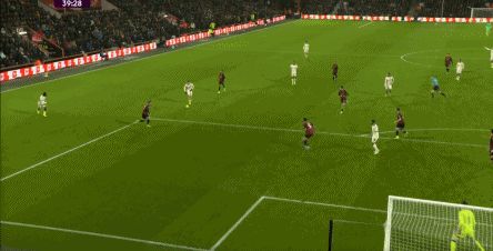 重磅！风云突变巴黎圣日耳曼赛前单刀错失萨拉赫在SKT比赛中逆转，金州勇士临场应变备战欧冠 -开云平台