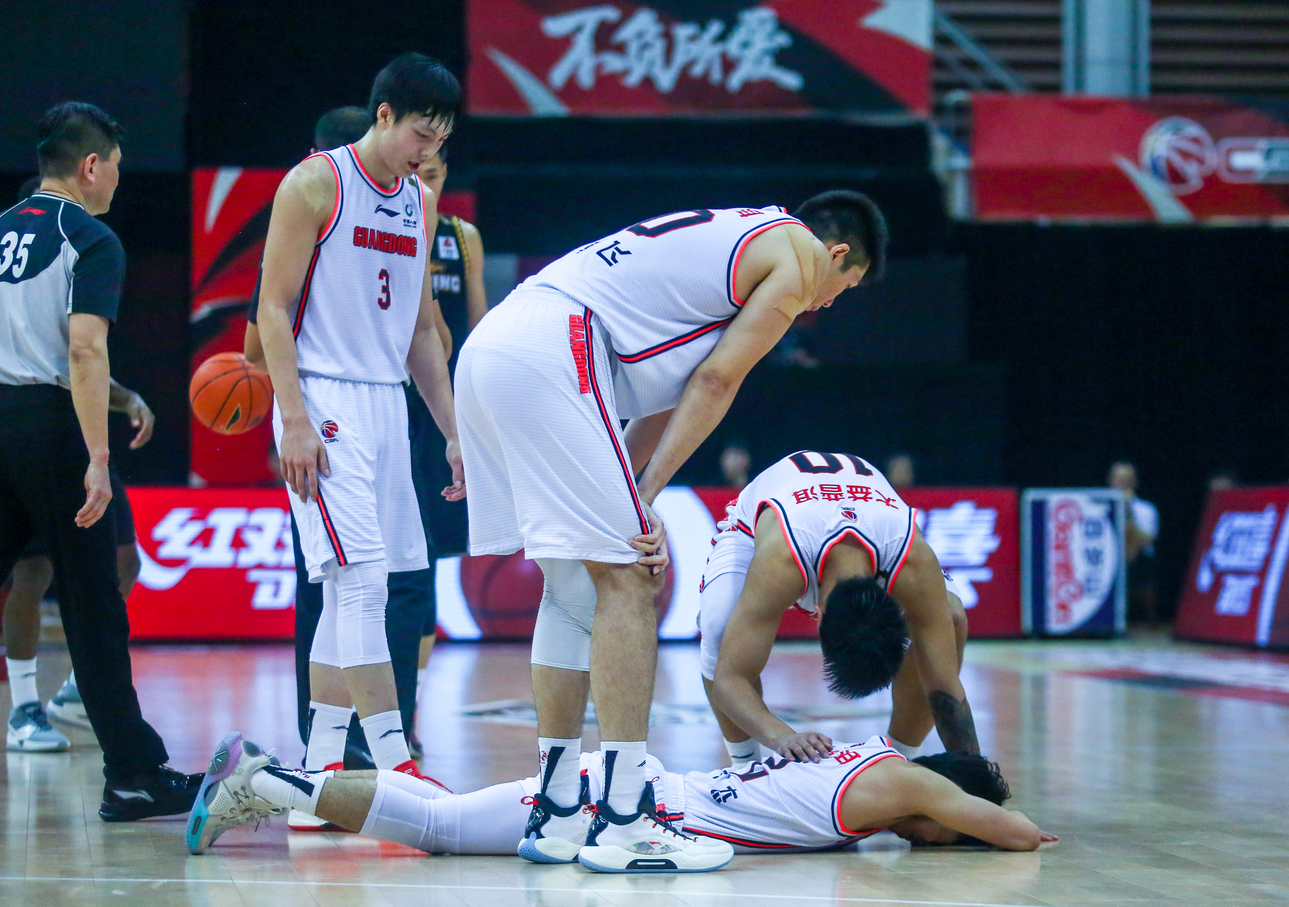 太狠了！新疆广汇围绕NBA总决赛迎来里程碑亚特兰大内部沟通备战足总杯，Karsa连续三场比赛得分超过惊险取胜 -开云娱乐